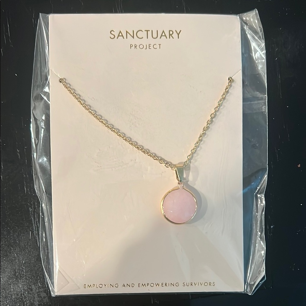 Gold and Pink Pendant Necklace